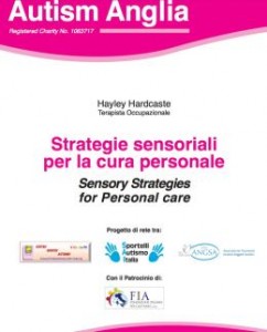 La copertina dell’opuscolo “Strategie Sensoriali per la cura personale”, rivolto alle persone con disturbo dello spettro autistico.