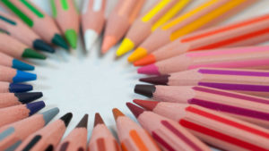 Tante matite colorate.