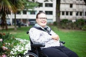 La finlandese Pirkko Mahlamäki fa parte del Comitato Esecutivo dell’EDF, il Forum Europeo sulla Disabilità, e del Comitato Donne dello stesso.